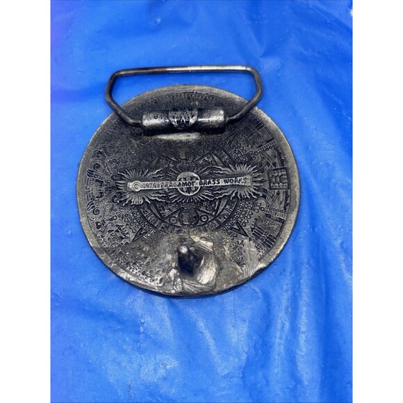 Vintage 1974 Mayan Aztec Calendar Belt Buckle By Bergamot Brass Works USA - Picture 2 of 3